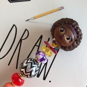 Disney doorables: Soul: Dorothea Williams handmade beaded pen